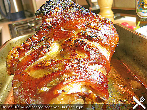 Gebratene Schweinshaxe Gebratene Schweinshaxe