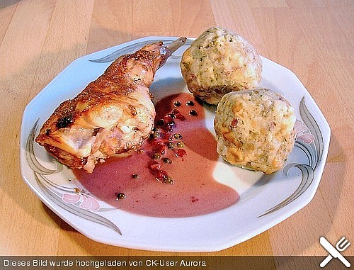 Kaninchen/Hase mit Preiselbeersahnesauce