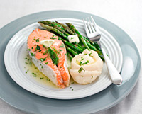 Spargel und Lachs