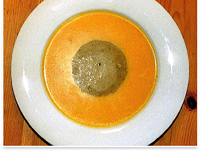 M�hren Zucchini Suppe