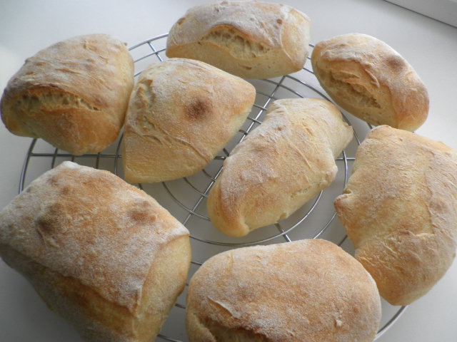 Brot Br&ouml;tchen backen 03 03 09 03 2012 3413281214