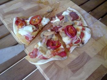 Pizza Smoker 670434989