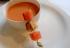 Kalte Wassermelonensuppe mit Culatello-Brot-Spiesschen
