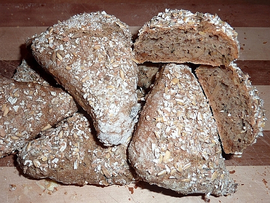 Hias Brotbackhaus Thread No 4 2109547579