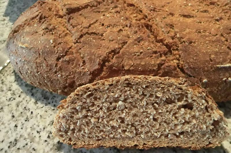 Brot Br&ouml;tchen backen 04 08 10 08 2012 1989426918
