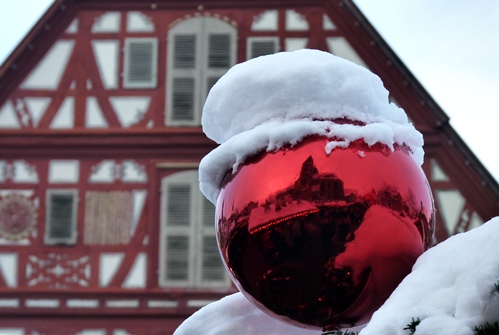 \"\"