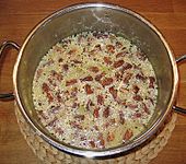 Wirsingeintopf mit Bratwürstchen