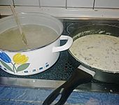 Nudeln mit Käse - Schinken - Sauce