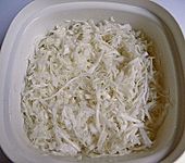 Sauerkraut in einem Glas selbst gemacht